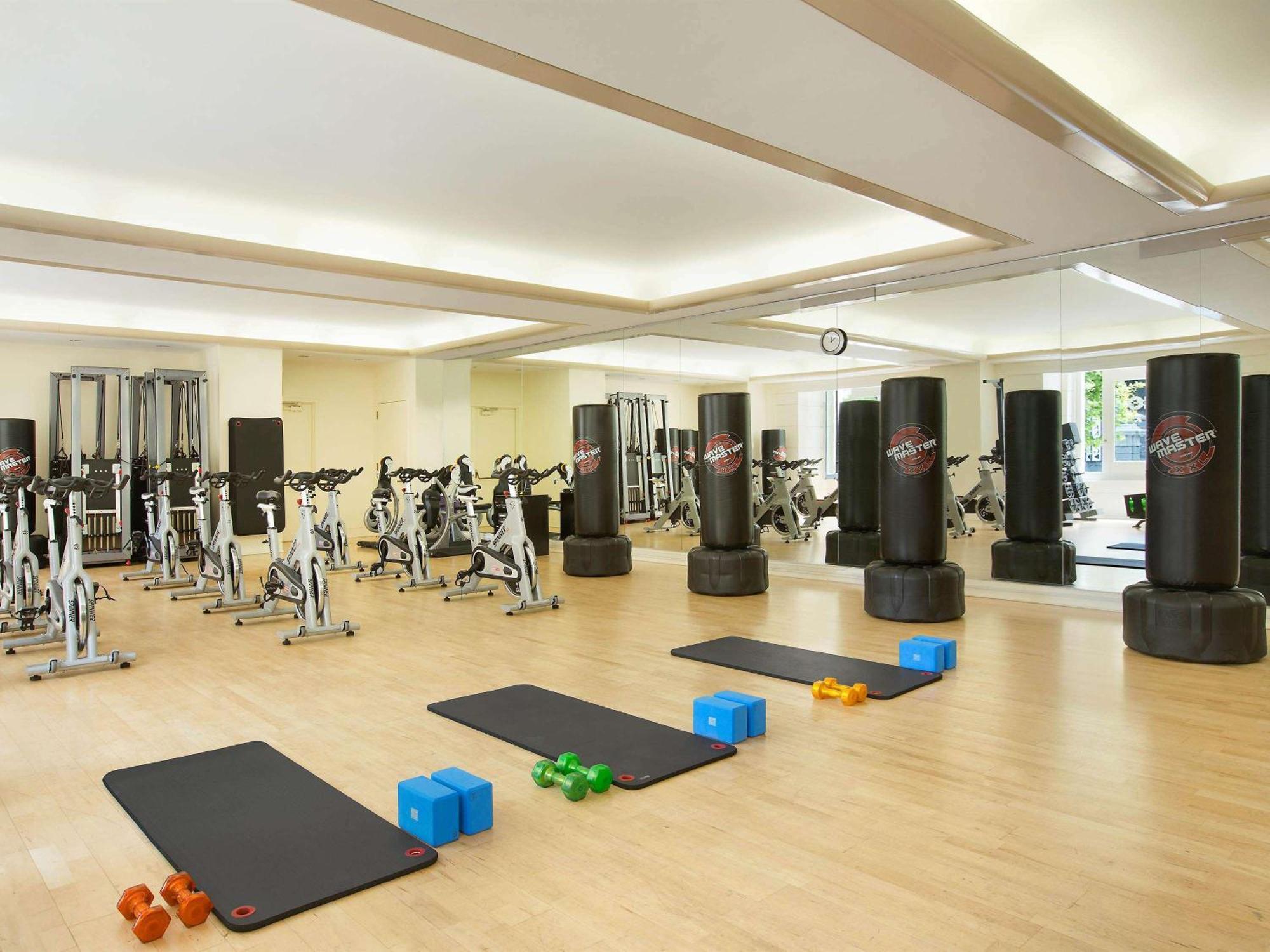 Fairmont San Francisco Hotel Exterior foto The gym at the hotel